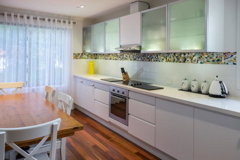 Cottage On Rye - Darwin Tourism 2