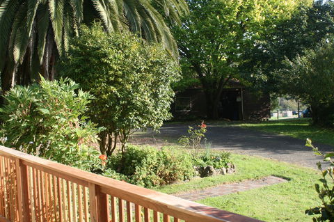 Strathmore Farm B&B - Darwin Tourism 20