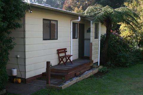 Strathmore Farm B&B - Darwin Tourism 9