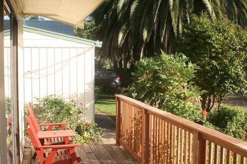 Strathmore Farm B&B - Darwin Tourism 18