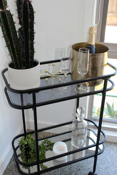 Escape On Birch - Darwin Tourism 29