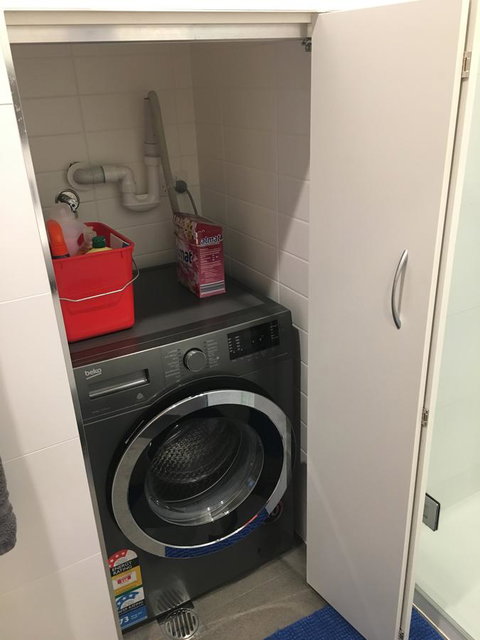 Elwood By The Beach - Darwin Tourism 7