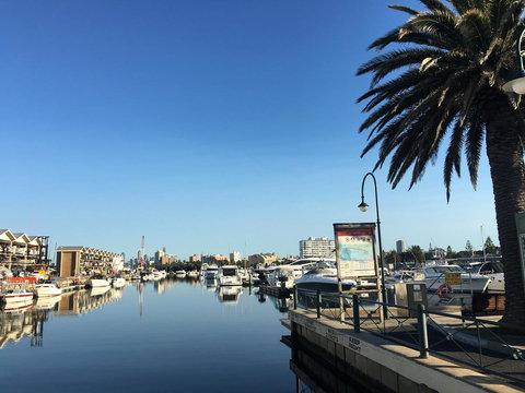 Elwood By The Beach - Darwin Tourism 12