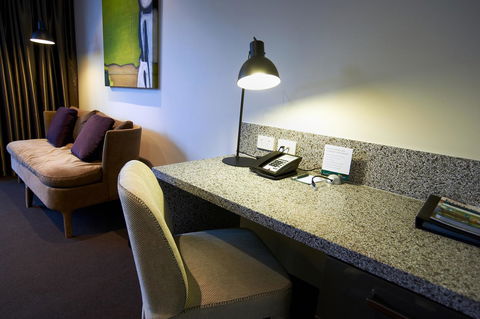 Corporate Living Accommodation Hawthorn - Darwin Tourism 18