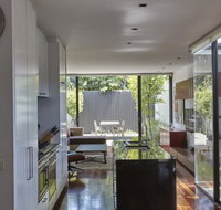 Middle Park in Vogue - Rejuvenate Stays - Darwin Tourism