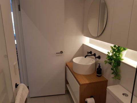 Ivanhoe Apartments - Darwin Tourism 24