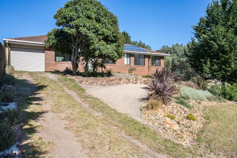 Fairhills - NEW LISTING, Beautifully Styled - Darwin Tourism 9