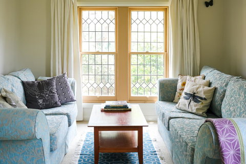 Miss Pym's Cottage - Darwin Tourism 42