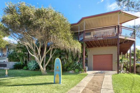THE BOARDROOM ON BANKSIA - 11 Banksia Ave Bonny Hills - Darwin Tourism 1