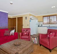 THE BOARDROOM ON BANKSIA - 11 Banksia Ave Bonny Hills - Darwin Tourism