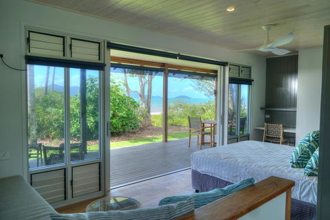 The Bungalows - Darwin Tourism 1