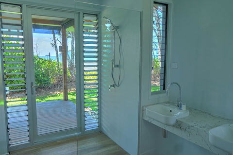 The Bungalows - Darwin Tourism 3