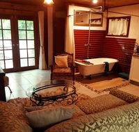 The Cabin - Darwin Tourism