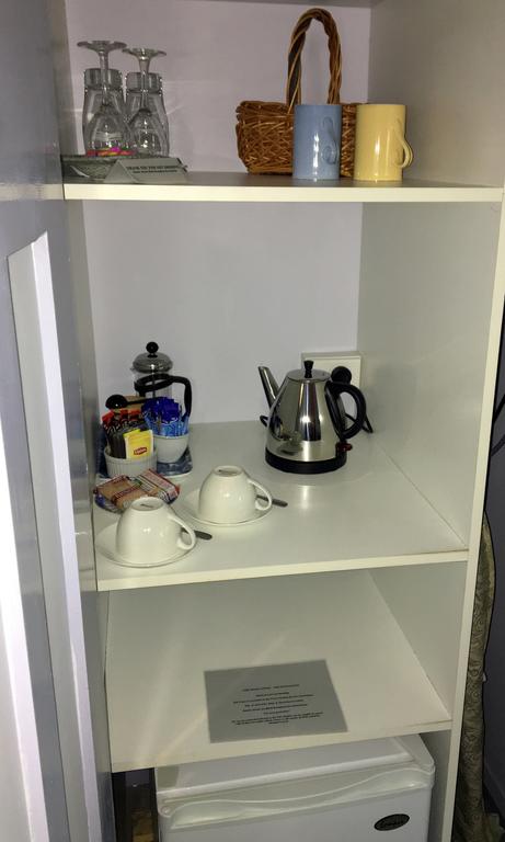 The Chalet Guesthouse And Studio - Darwin Tourism 3