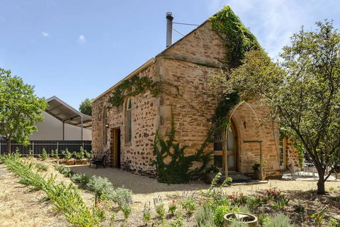 The Chapel - Darwin Tourism 0