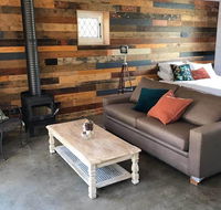 The Cottage - 58 Acre Farm Stay at Hanging Rock - Darwin Tourism
