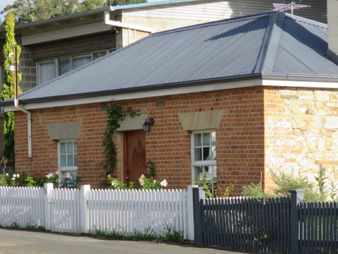 The Cottage South Hobart - Darwin Tourism 0