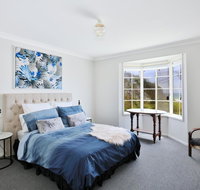 The Crescent - Pet Friendly - 1 Min to Beach - Darwin Tourism
