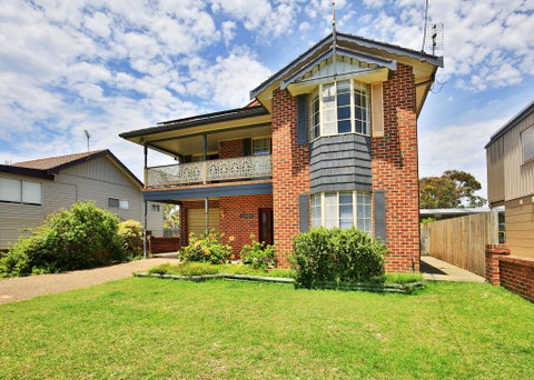 The Crescent - Pet Friendly - 1 Min To Beach - Darwin Tourism 1