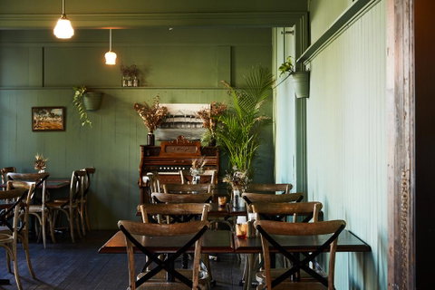 The Criterion Hotel - Darwin Tourism 1
