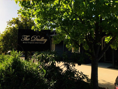 The Dudley Boutique Hotel - Darwin Tourism 0