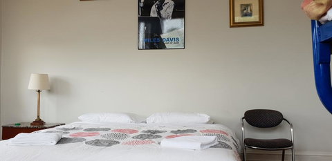 The Eastern Hotel - Darwin Tourism 1