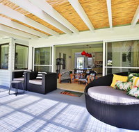 The Endless Summer  Culburra - Pet Friendly - 2 Mins to Beach - Darwin Tourism