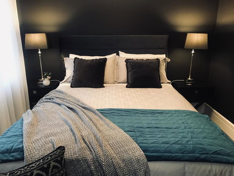 The Grove - Darwin Tourism 1