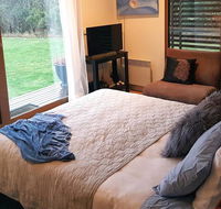 The Gurdies Room with Amazing Sunset Views - Darwin Tourism