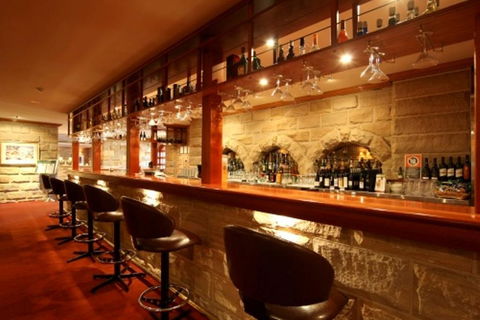 The Hermitage Motel - Campbelltown - Darwin Tourism 1