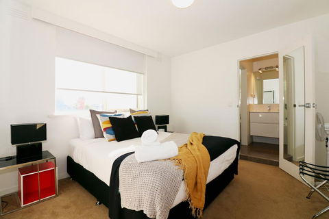 The Ivy - Long Stay Rates, Parking, Balcony - Darwin Tourism 1