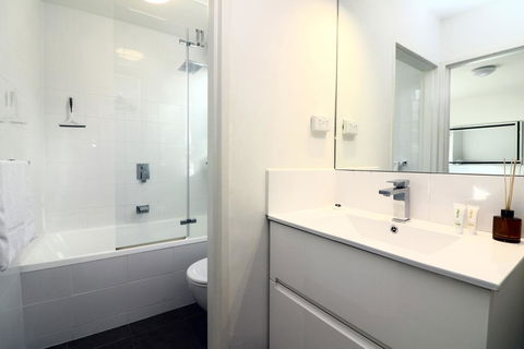 The Ivy - Long Stay Rates, Parking, Balcony - Darwin Tourism 2