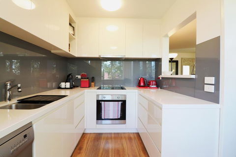The Ivy - Long Stay Rates, Parking, Balcony - Darwin Tourism 3