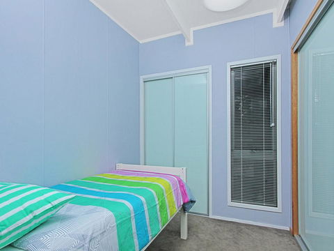 The Lake House - Lake Conjola - Darwin Tourism 1