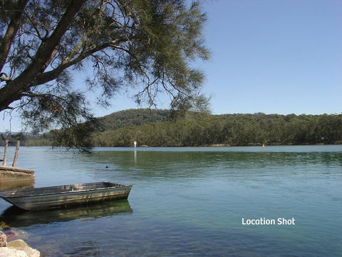 The Lake House - Lake Conjola - Darwin Tourism 0