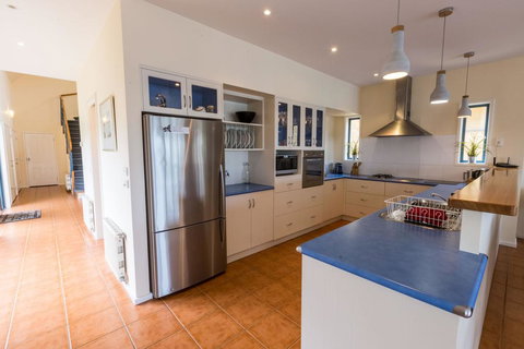 The Loft - Waterfront With Private Pool - Darwin Tourism 3