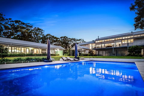 The Pavilion, Killcare - Darwin Tourism 3