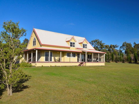 The Residence @ Elbourne Wines - Darwin Tourism 0