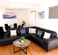 The Royal Dolphin Holiday Home - Darwin Tourism