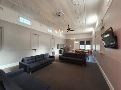The Royal Hotel - Darwin Tourism 3