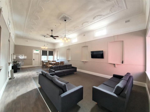 The Royal Hotel - Darwin Tourism 2