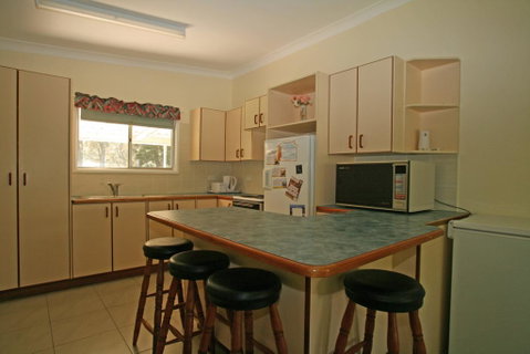 The Surf Way Cottage - Berrara - Darwin Tourism 3