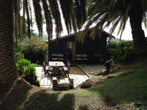 The Tree House, 6 Gowing Street - Darwin Tourism 1