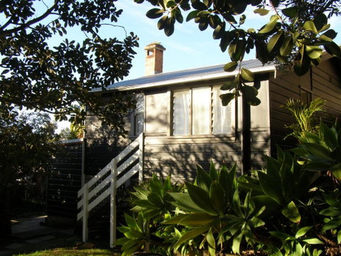 The Tree House, 6 Gowing Street - Darwin Tourism 2