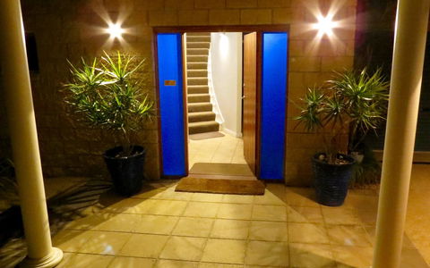 The Wave Oasis SC B&B - Darwin Tourism 0