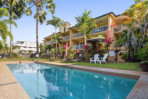 The York Beachfront Holiday Apartments - Darwin Tourism 0