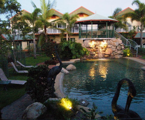 Tinaroo Lake Resort - Darwin Tourism 0