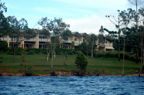 Tinaroo Lake Resort - Darwin Tourism 2