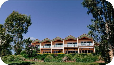 Tinaroo Lake Resort - Darwin Tourism 3