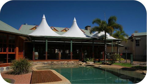 Tinaroo Lake Resort - Darwin Tourism 1